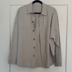 VUORI McKenzie button up shirt jacket - cream medium
